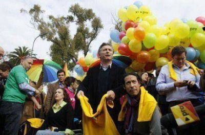 Macri relanz� la campa�a del PRO con un acto en Parque Patricios