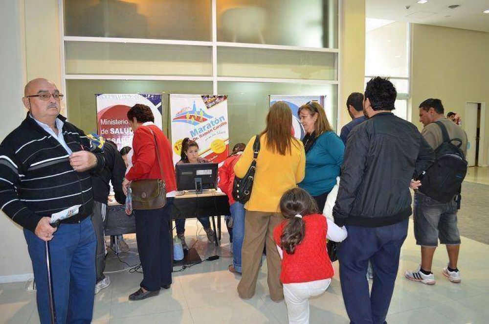 Exitosa convocatoria de familias a la Marat�n
