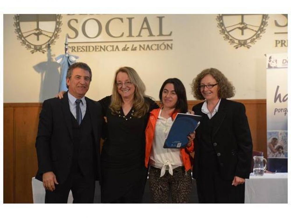 Acordaron la construcci�n de m�s centros comunitarios en Entre R�os