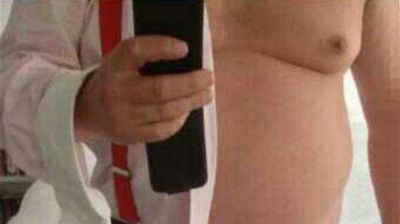 Un pol�tico brit�nico se sac� fotos desnudo y se filtraron en Facebook