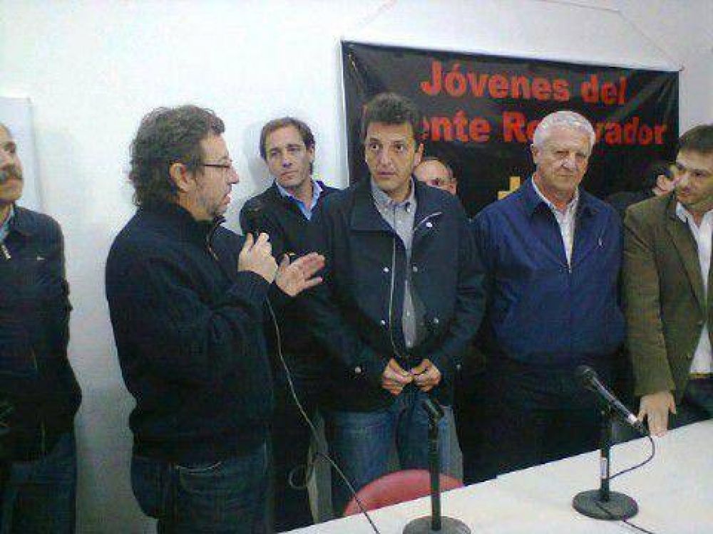 Massa puso condiciones: s�lo debatir� si los candidatos lo hacen en todas las provincias