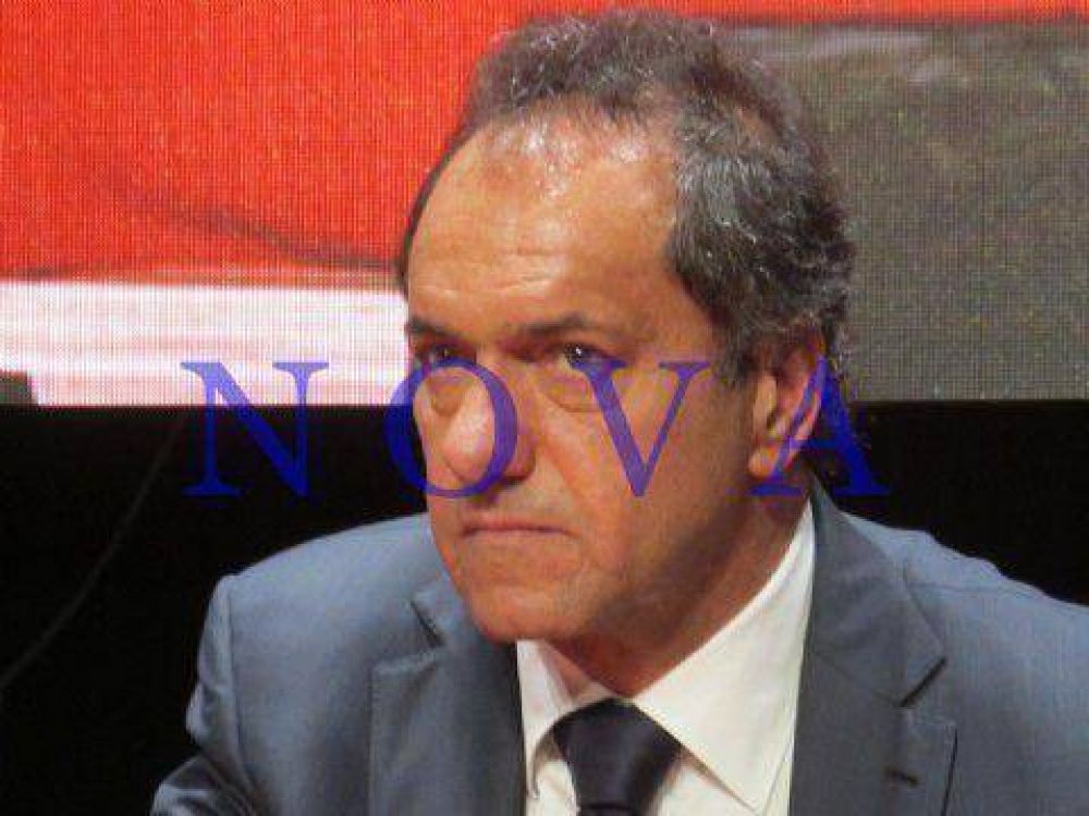 Scioli pidi� por la aplicaci�n de la Ley de Medios