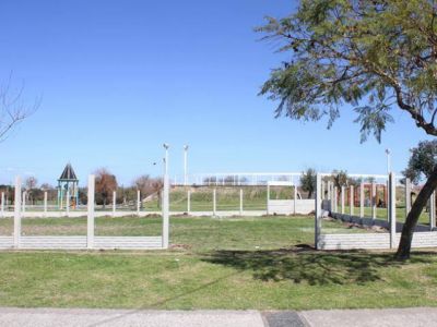 Comenz� la instalaci�n de calesitas