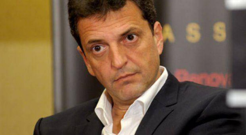 Massa pidi� "esperar" por la Ley de Medios y "quitarle toda la presi�n" a la Corte