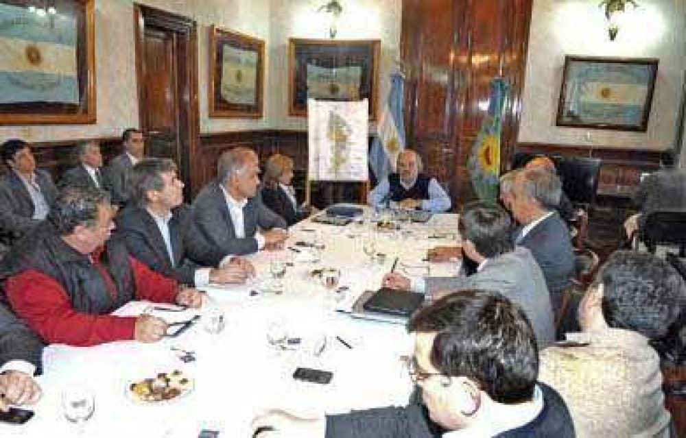 El ministro Alejandro Granados se reuni� con secretarios de seguridad municipales