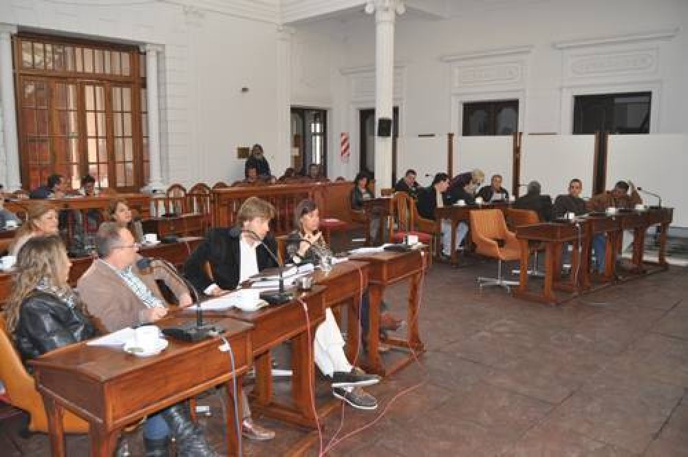 Ayer sesion� el Concejo Deliberante: oficialistas y opositores se acusaron de hacer un �uso electoral� de distintos temas