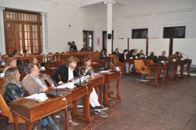 Ayer sesion� el Concejo Deliberante: oficialistas y opositores se acusaron de hacer un �uso electoral� de distintos temas