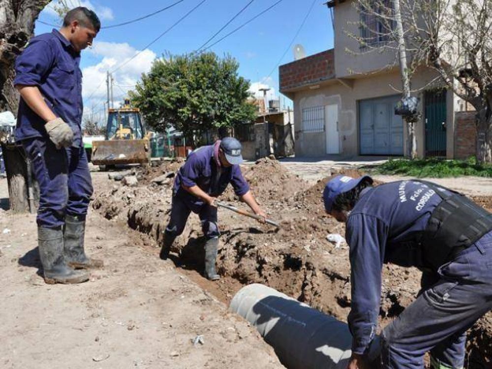 Florencio Varela: Tareas de bacheo y limpieza