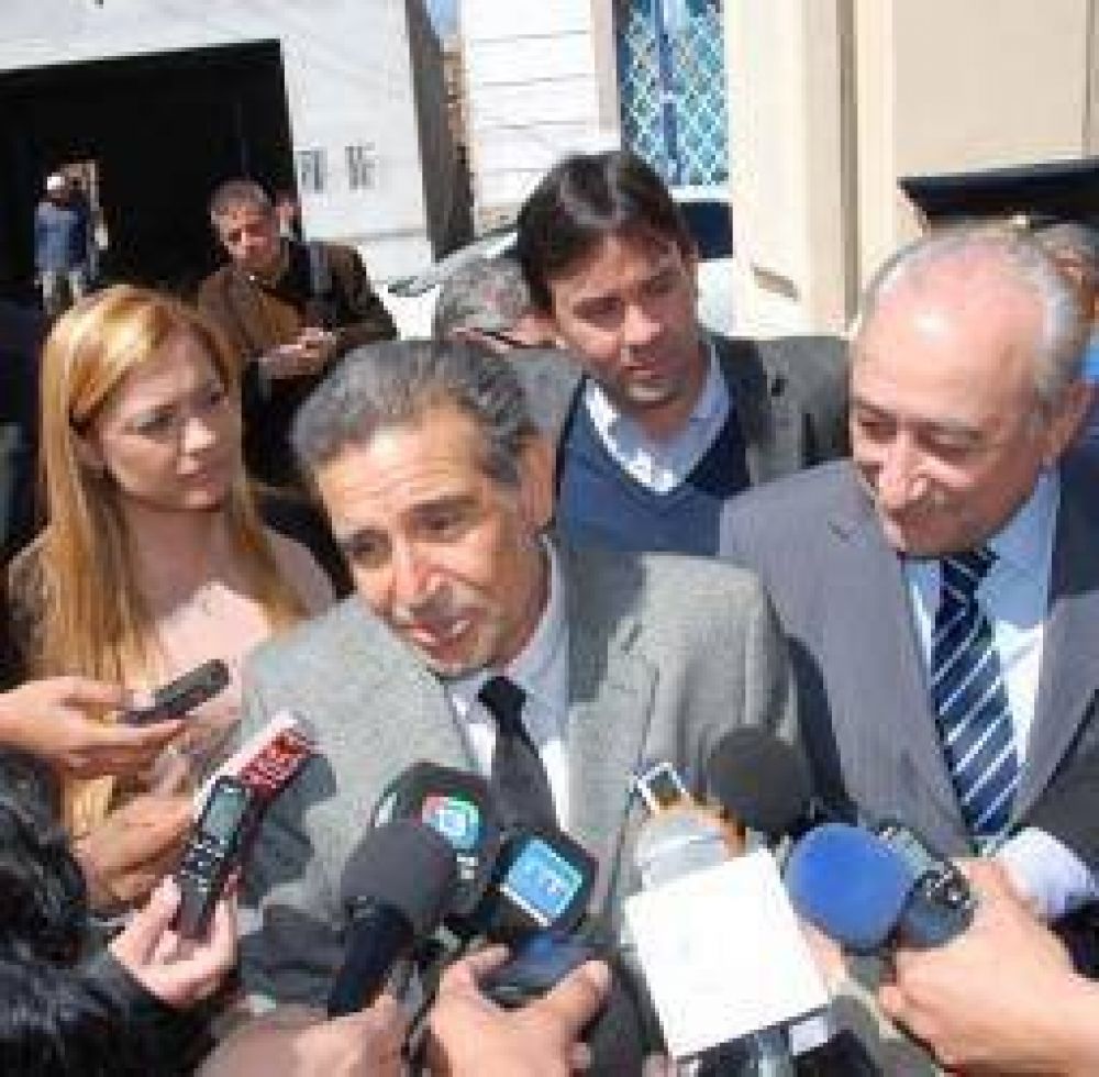 Beder destac� los beneficios de la aprobaci�n del Presupuesto K 2014