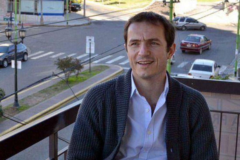 El candidato a concejal Sebasti�n Abella anunci� que Massa visitar� Campana el jueves pr�ximo  