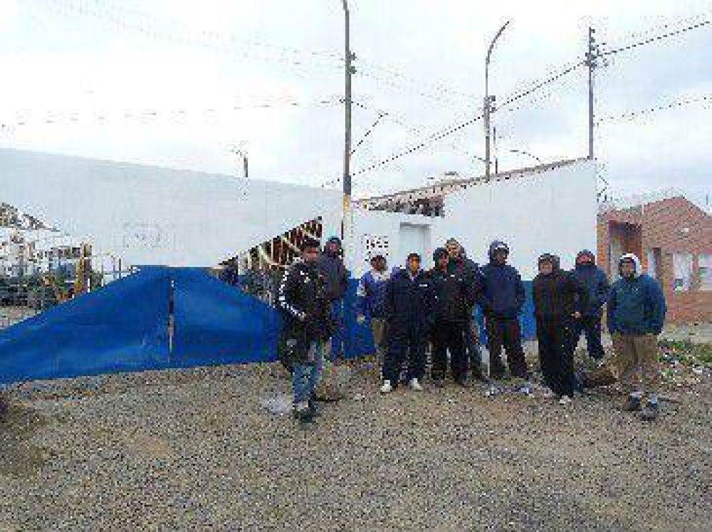 Servicios P�blicos se har� cargo de salarios de obreros de CIMA