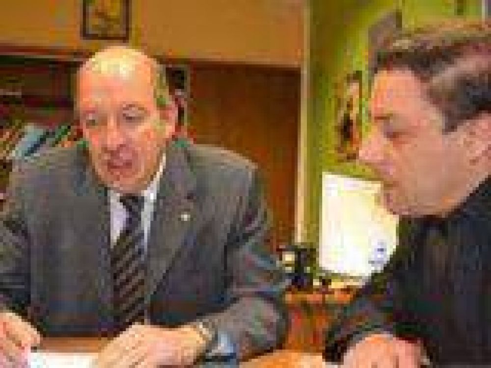 Camino se reuni� con el Ing. Francisco Anglesio, del INTA en Buenos Aires