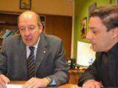 Camino se reuni� con el Ing. Francisco Anglesio, del INTA en Buenos Aires
