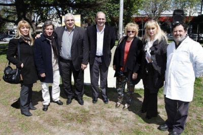 Se inauguraron las remodelaciones de las plazas Ravignani y El Maestro