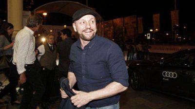 Campanella furioso con un cr�tico espa�ol: "Lo mandar�a a la c... de su madre"