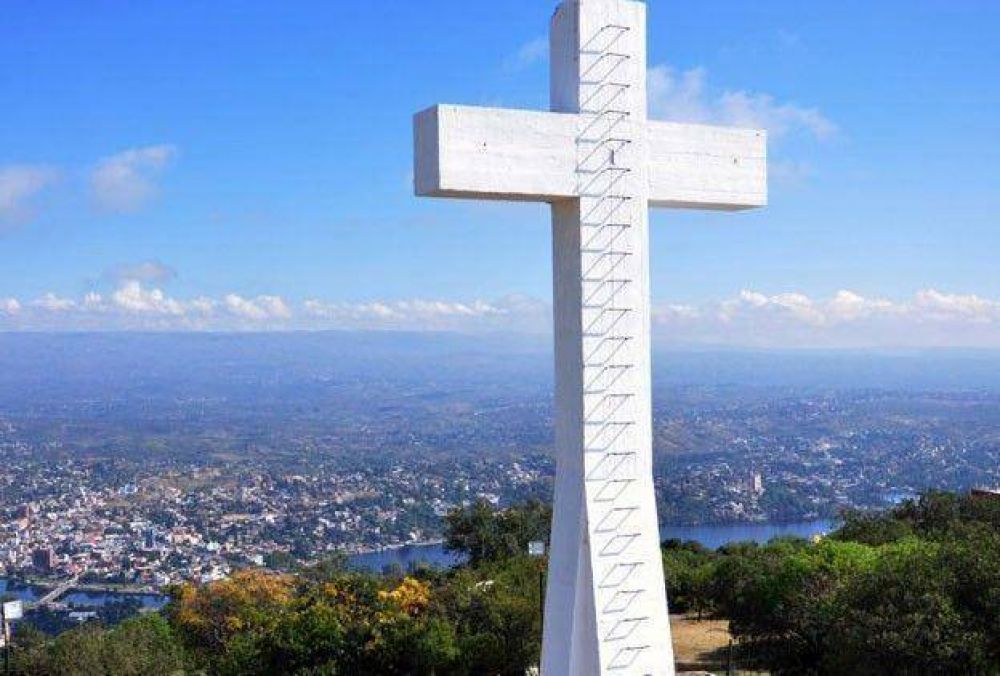Una transmisi�n de radio que se emite del Cerro de la Cruz