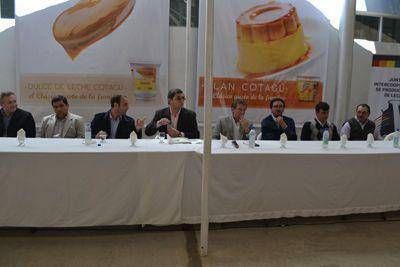 Cotag� dej� inaugurada su nueva l�nea de producci�n con la presencia del subsecretario de Lecher�a de la Naci�n