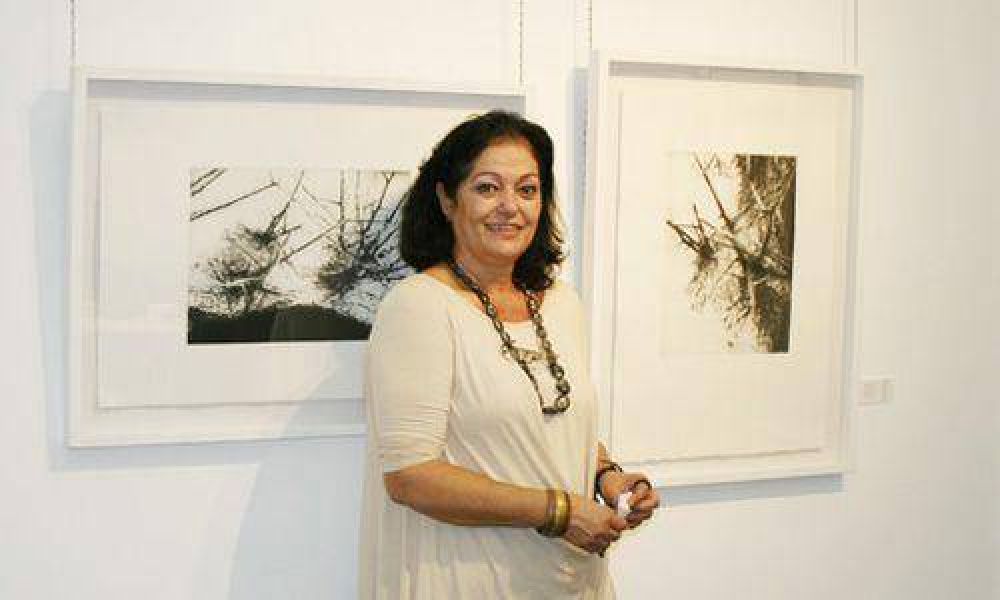 Phos presenta su nuevo libro de artista