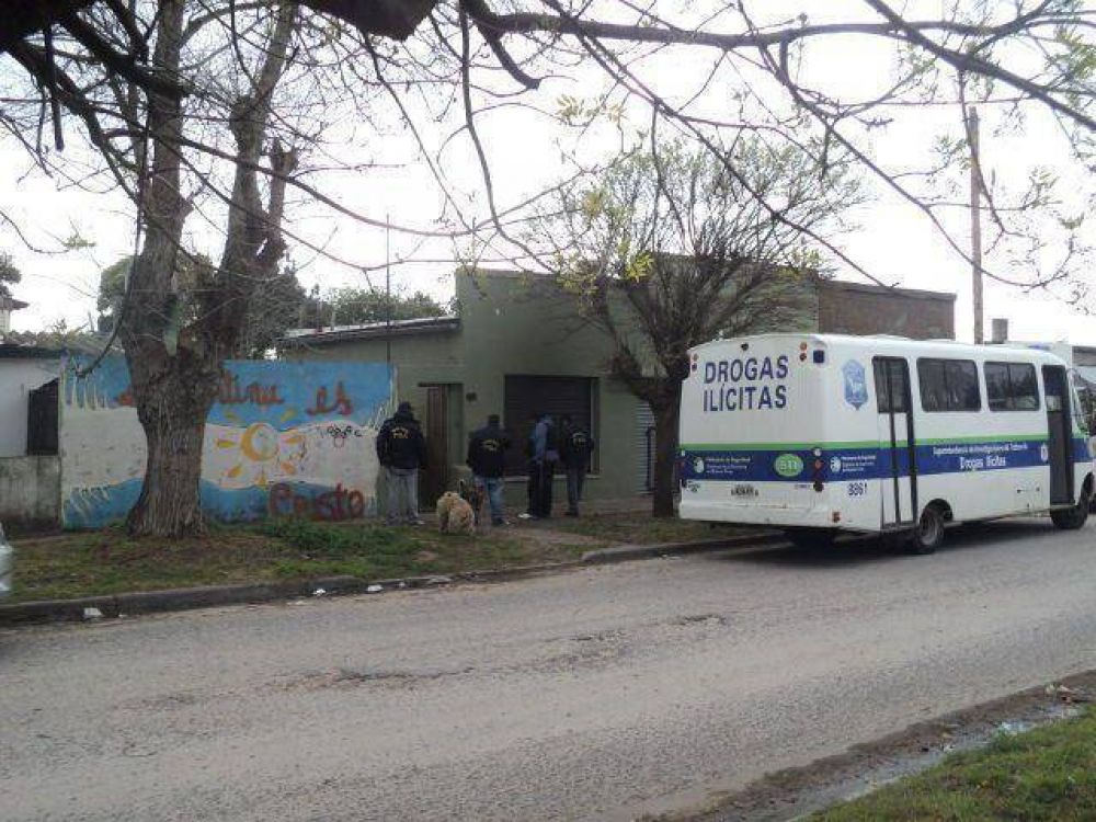  Desbarataron local que se utilizaba para vender drogas