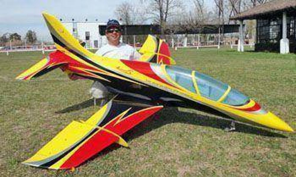Festival de Aeromodelismo entre hoy y ma�ana en el Aero Club Pergamino