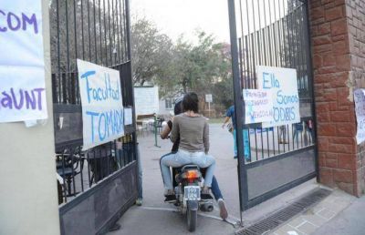 Estudiantes anuncian la continuidad de las tomas