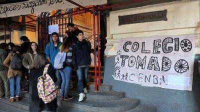 Las tomas se mantienen en nueve colegios de la Ciudad