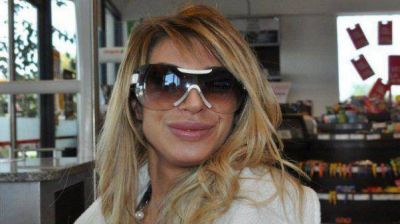 Echaron a Stefan�a Xipolitakis de una peluquer�a por no pagar