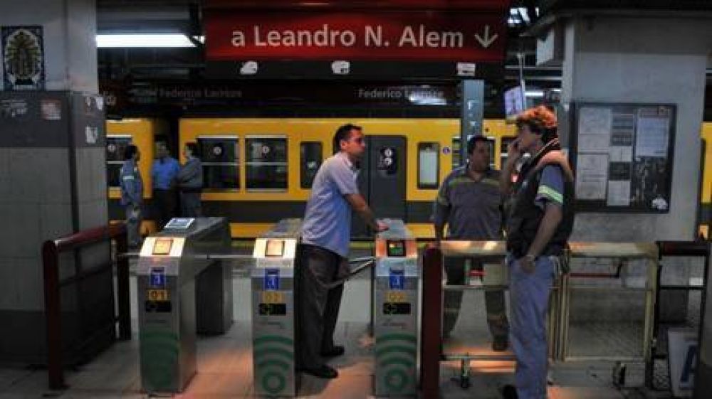 Subte: un operario muri� atropellado por una formaci�n