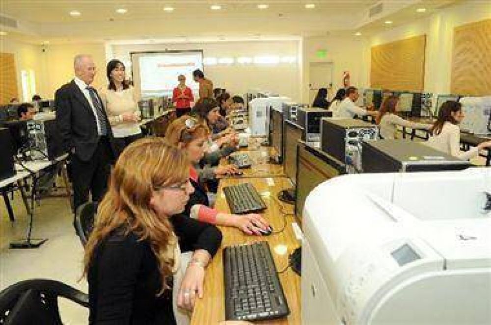 En Rafaela hay 35 vacantes y se pas� a la tercera etapa