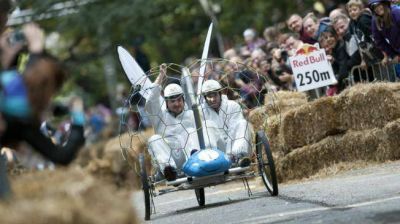 Cuatro equipos cordobeses en "La carrera m�s loca del mundo"