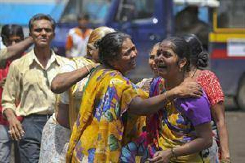 India: se derrumba un edificio y deja un saldo de 61 muertos