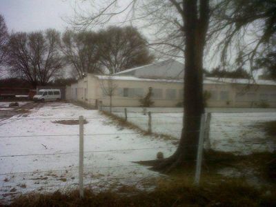 Evacúan la escuela de Chapalcó y suspenden las clases por la nieve