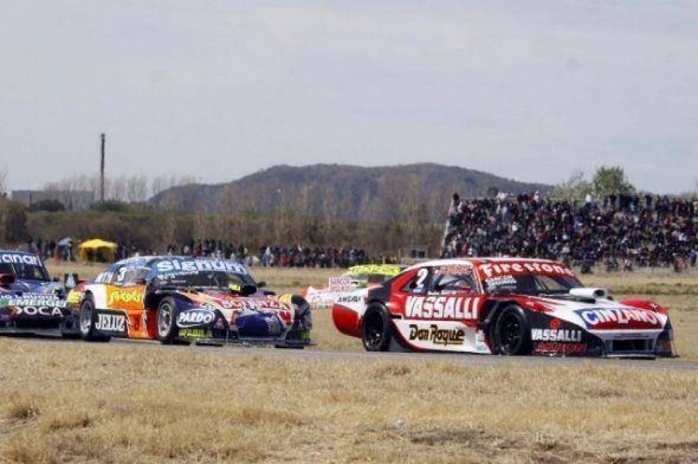 Rossi ganaba y un toque lo priv� de la victoria en San Luis