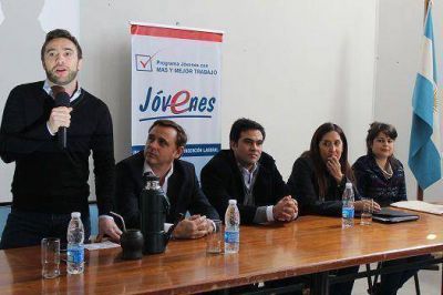 Miles de j�venes se capacitan para su inserci�n en el trabajo