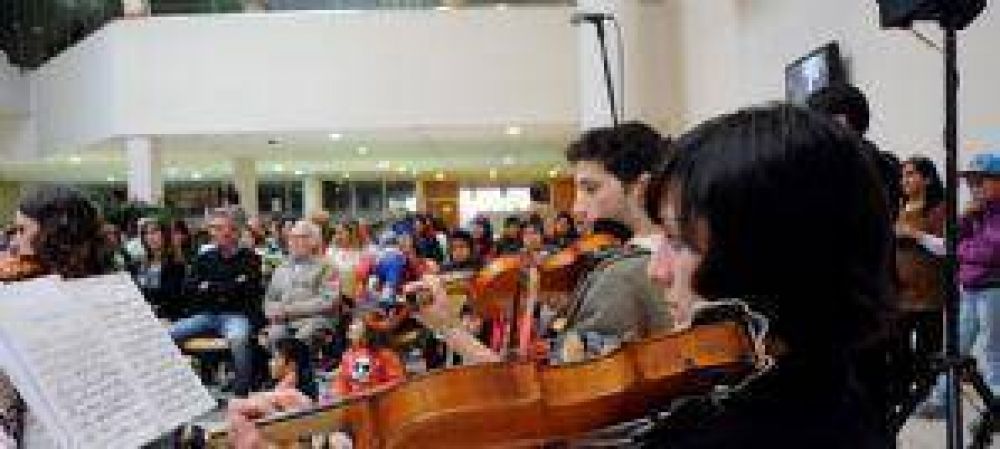 Volvi� a presentarse la Orquesta Sinf�nica de Neuqu�n