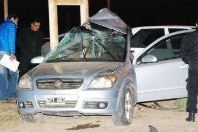 Muri� una mujer en violento choque en el acceso sur