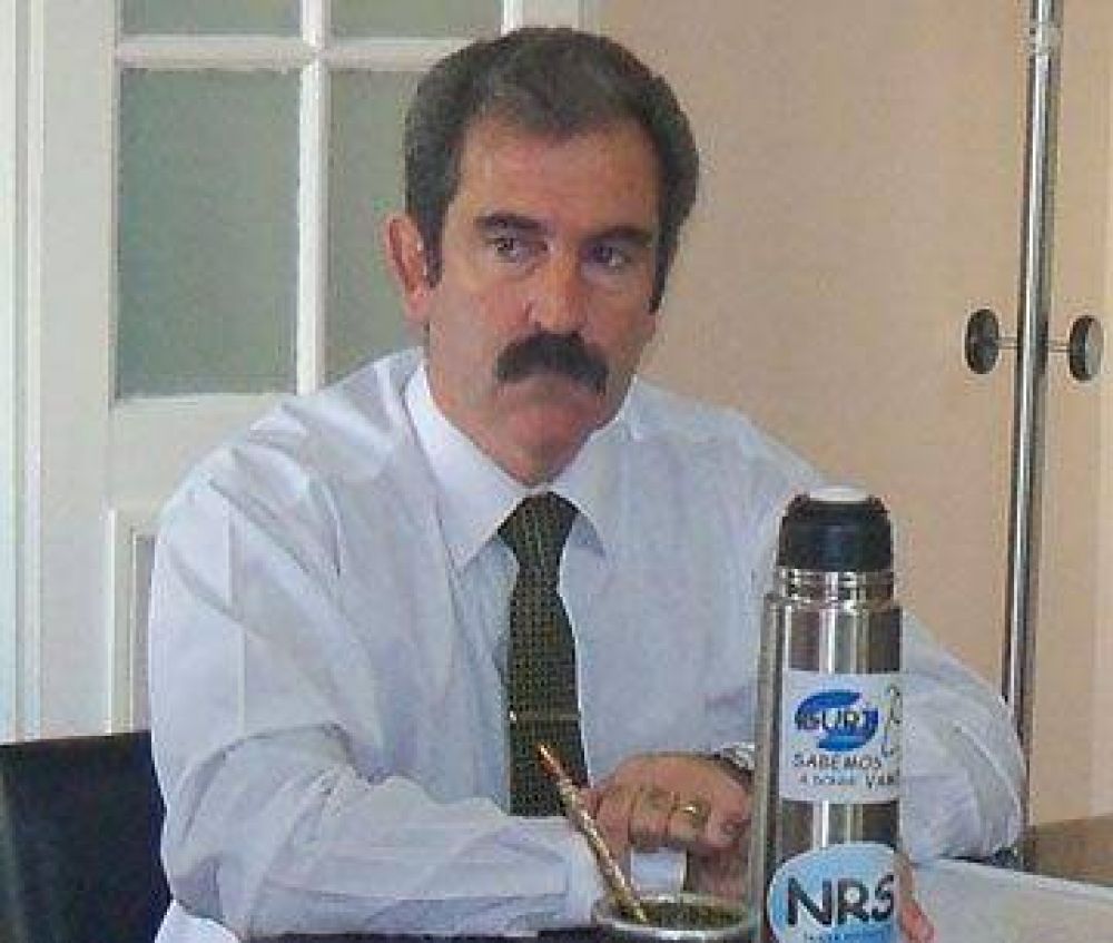 Municipio y gremio acuerdan plan de viviendas