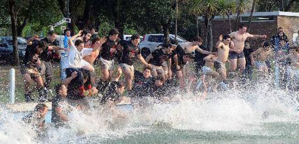 El rugby platense festeja: Universitario volvi� a Primera