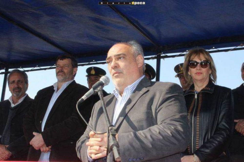 Colombi inst� a ruralistas a votar por un �cambio� el 27-O