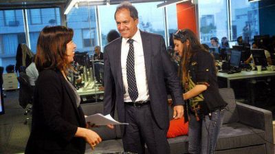Scioli confirm� que los gendarmes continuar�n en la Provincia tras las elecciones legislativas