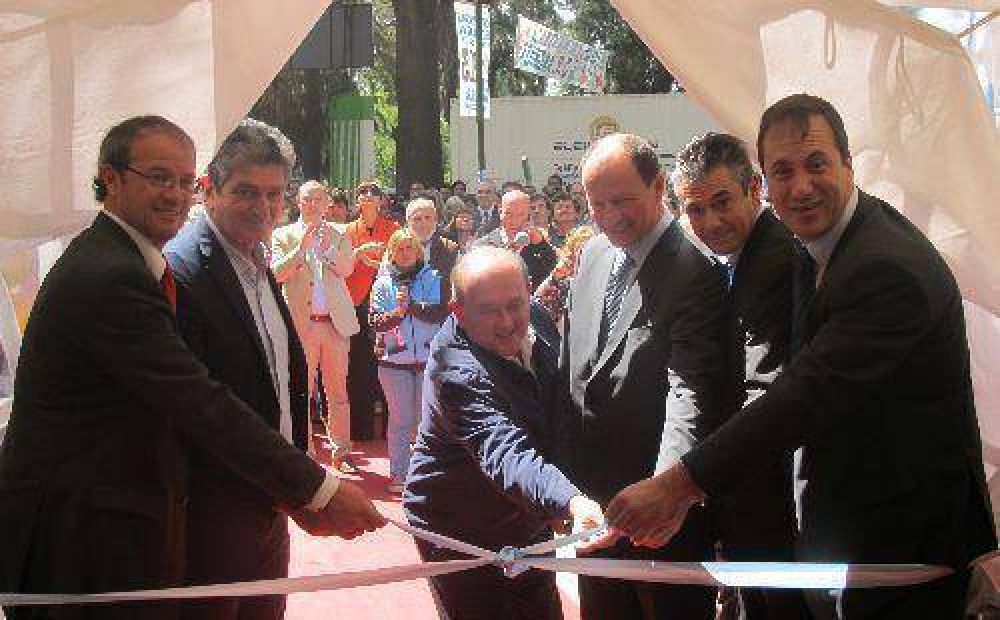 Anghileri: �el corredor oeste mancomunado en pos de la radicaci�n de industrias�