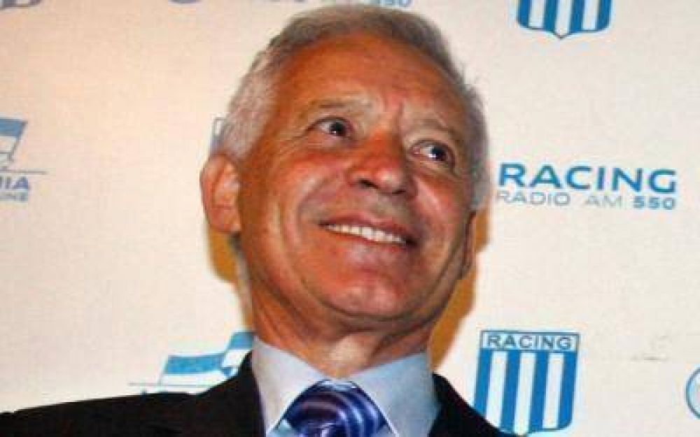 Crisis en Racing: Tras renuncia de Cogorno y Molina, V�ctor Blanco es el nuevo Presidente