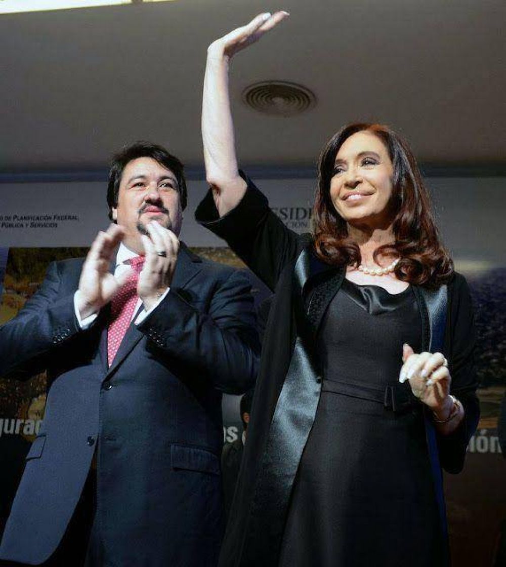 Fue Cristina la que orden� "bajar" a Rovira del acto por las obras de la EBY