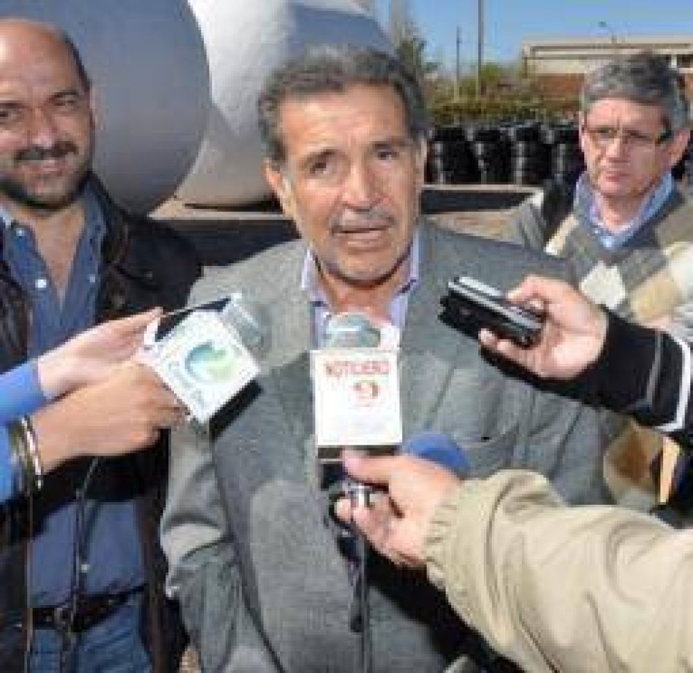UNLaR. �Que renuncien todos los que tienen que renunciar�