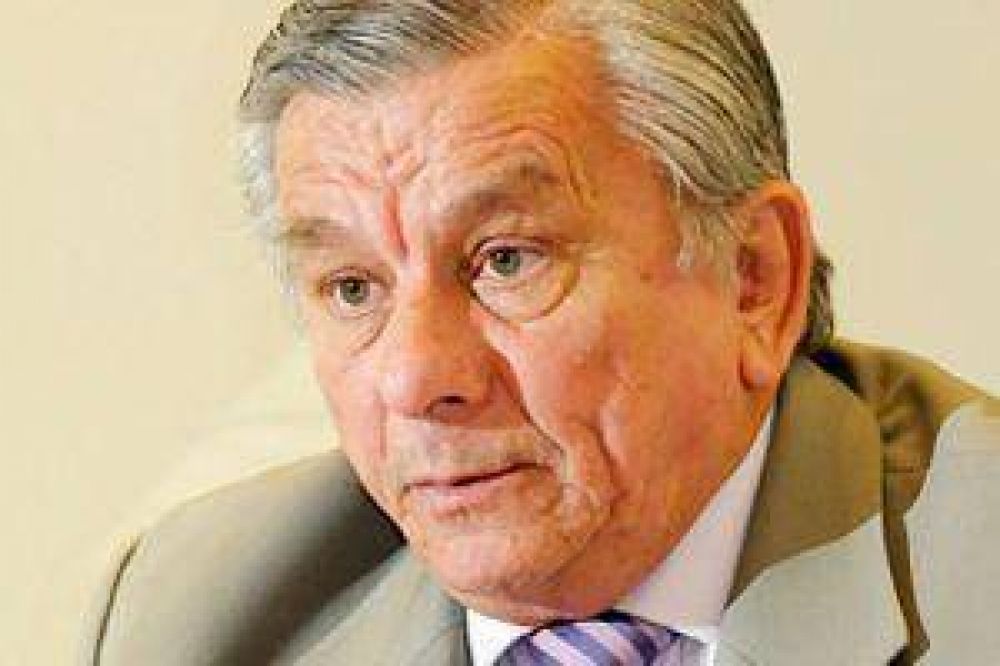 Infante se reuni� con miembros de la C�mara de Comercio