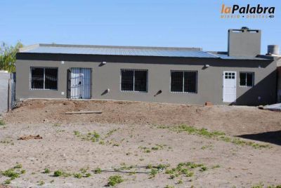 Inauguran el Sal�n de Usos M�ltiples del barrio Pueblo Nuevo