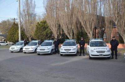 Comisar�as santacruce�a recibieron nuevos patrulleros
