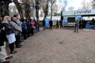 Construir�n un Centro de Investigaci�n Forestal en Juana Koslay