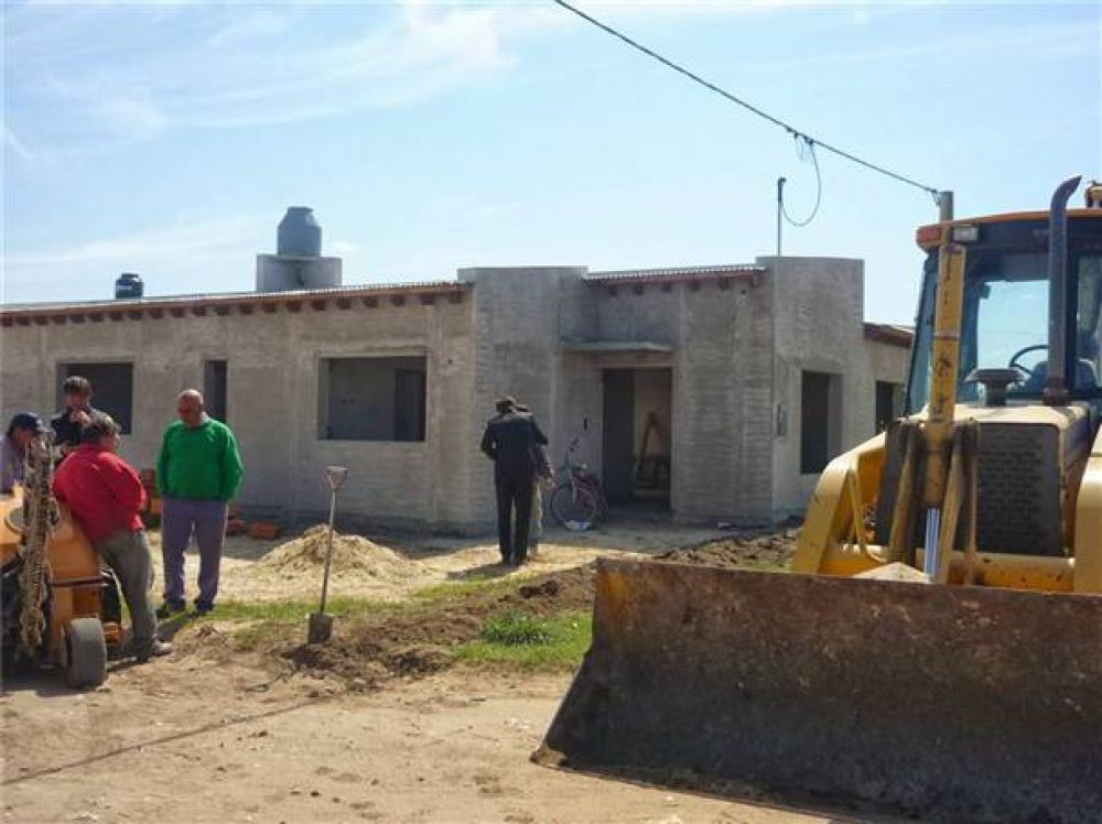 El barrio �Plan de autoconstrucci�n�, ya cuenta con red de agua