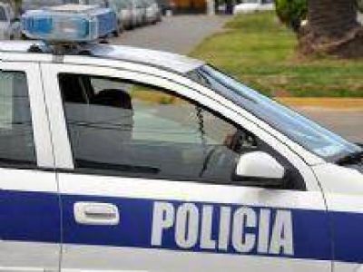 Robaron 75 mil pesos de una casa en El Colmenar